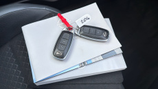 Nissan Juke 1.0 DiG-T 114 N-Connecta 5dr Petrol Hatchback